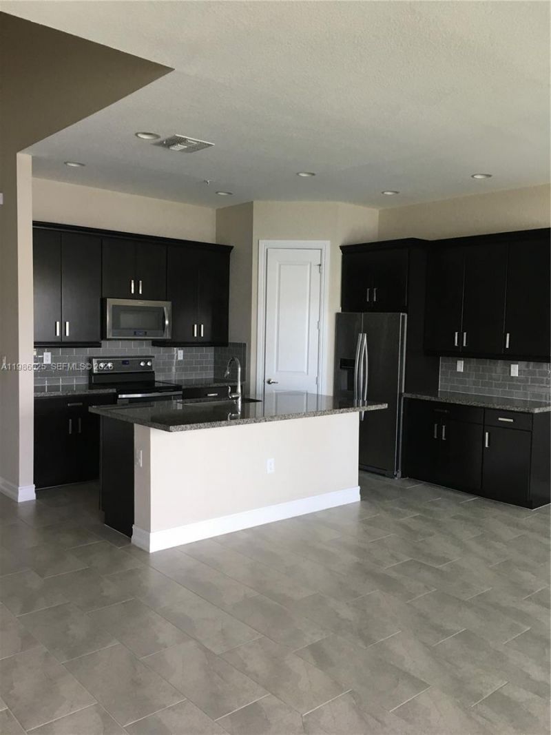 1501 SW 113th Ave, Unit 1501, Pembroke Pines, FL 33025 Photo