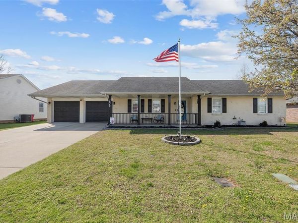 829 Plantation Boulevard , Sikeston, MO 63801