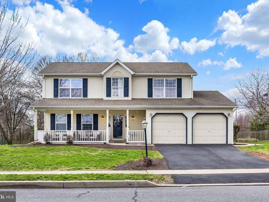 126 Martel Circle, Dillsburg, PA 17019 Main Photo