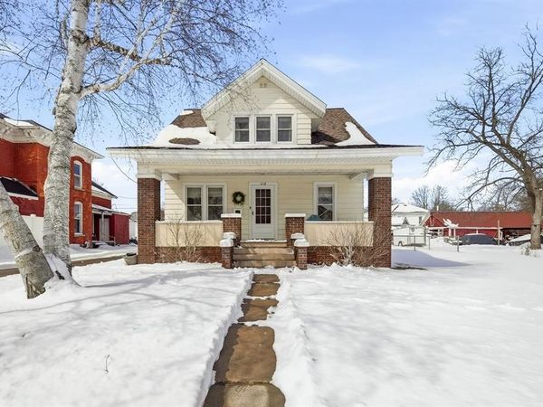 618 W Central Street, Chippewa Falls, WI 54729