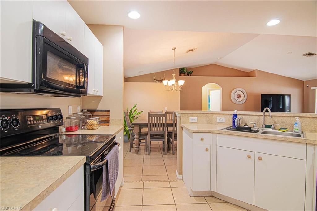 416 NW 7th Ter , Cape Coral, FL 33993 Photo