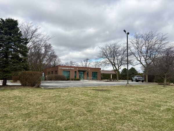 101 N Hilgert Drive , Grant Park, IL 60940