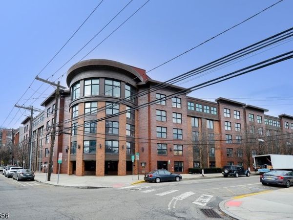 70 Adams St, Unit B, Hoboken, NJ 07030