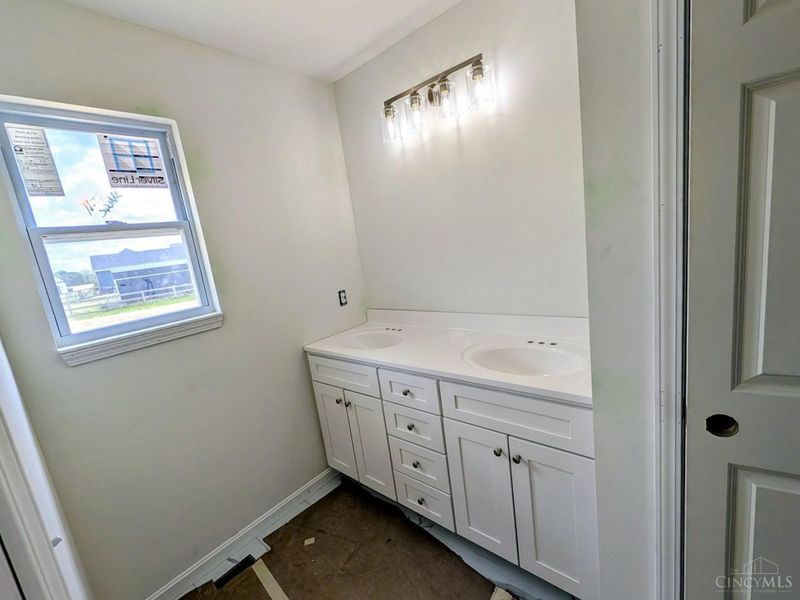 116 Kelly Drive, Williamsburg, OH 45176 Photo 6