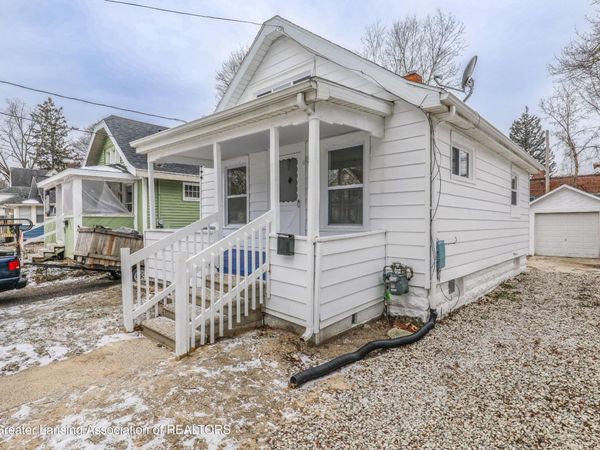 1004 Mccullough Street, Lansing, MI 48912