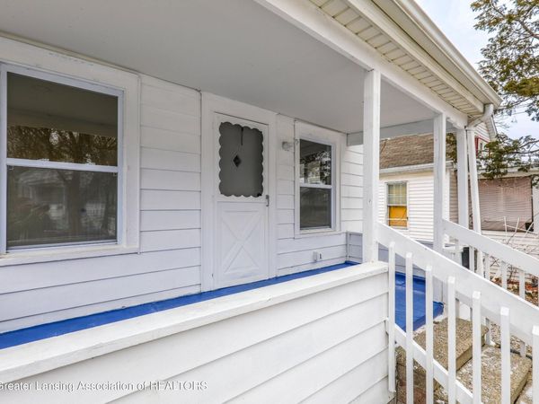 1004 Mccullough Street, Lansing, MI 48912