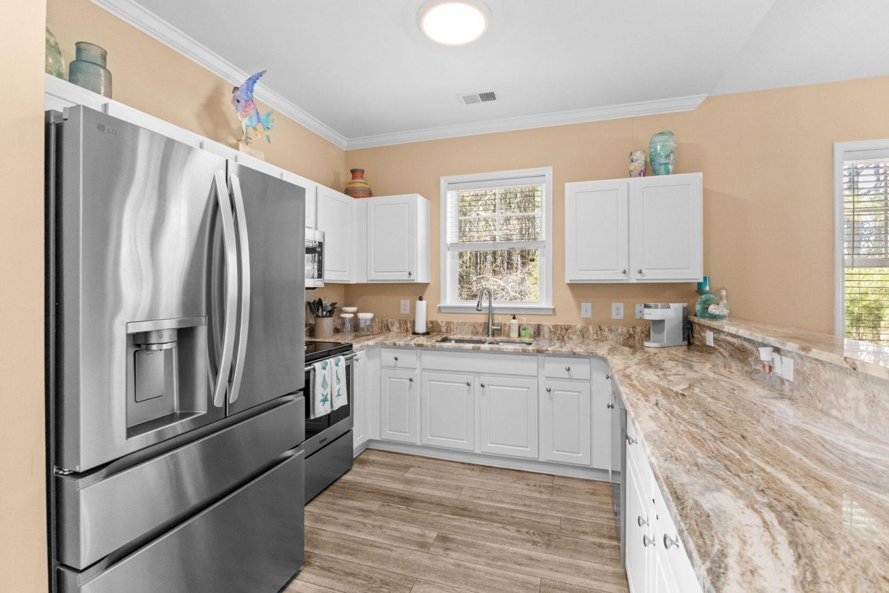 6253 Catalina Dr. Photo 19