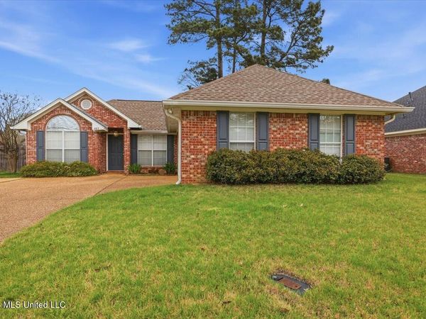 403 Oak Bend, Brandon, MS 39047