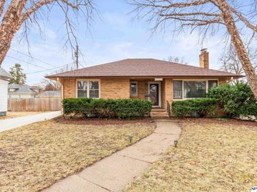 239 W 12 Street, Fremont, NE 68025