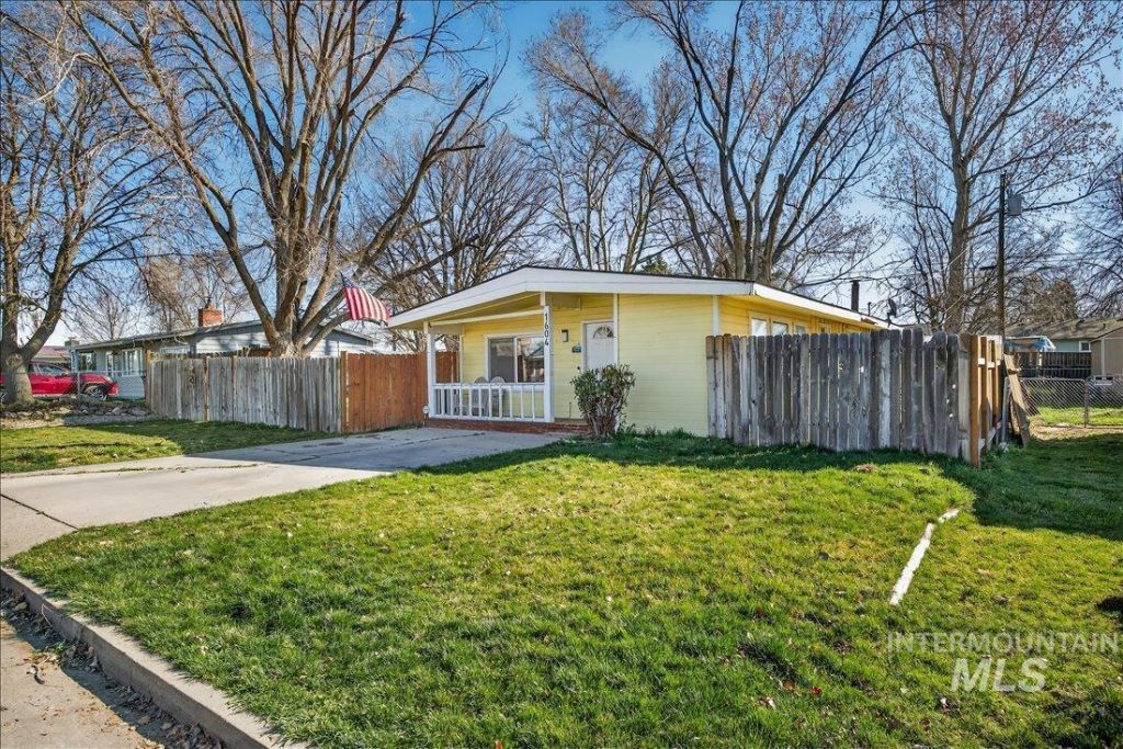 1604 N. Plateau Ave., Caldwell, ID 83605 Main Photo