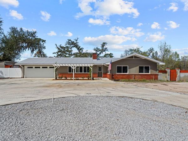 1006 High Street, Panama City, FL 32404