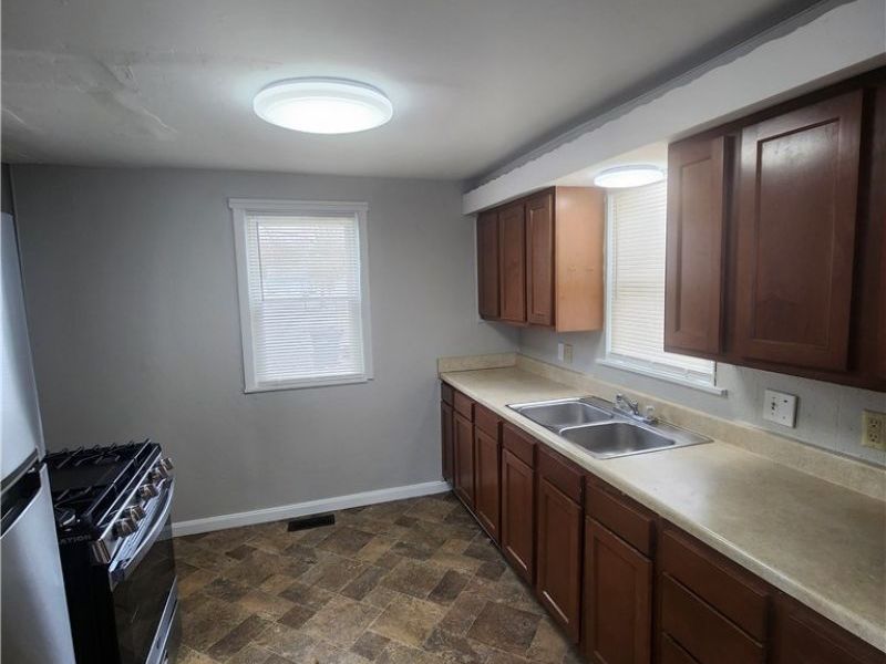 845 Willard Avenue SE, Warren, OH 44484 Photo 6