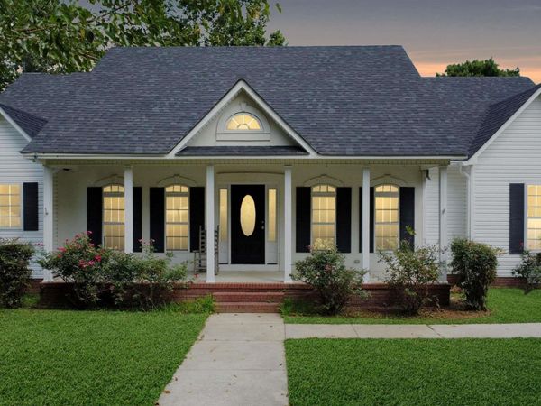 17501 Martin Drive, Athens, AL 35611