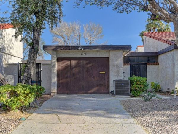 2450 San Lucas Circle, Las Vegas, NV 89121