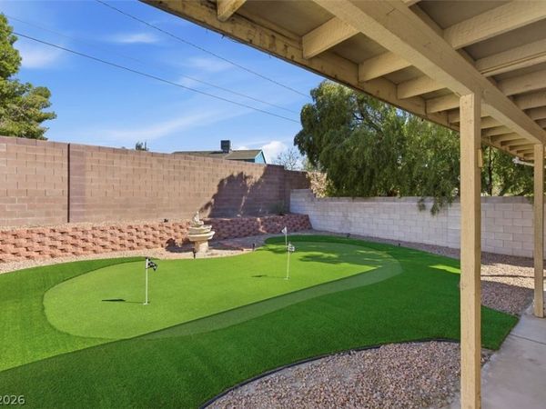 3546 Wild Cherry Court, Las Vegas, NV 89121