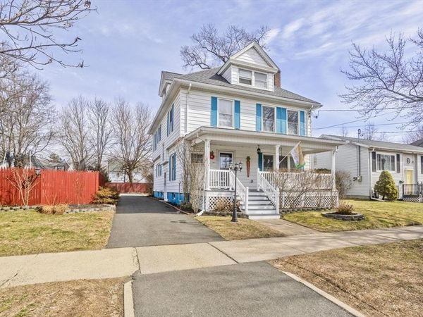 29 Eddywood St, Springfield, MA 01118