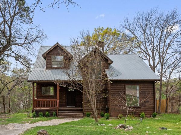 17511 E Darleen DR, Leander, TX 78641