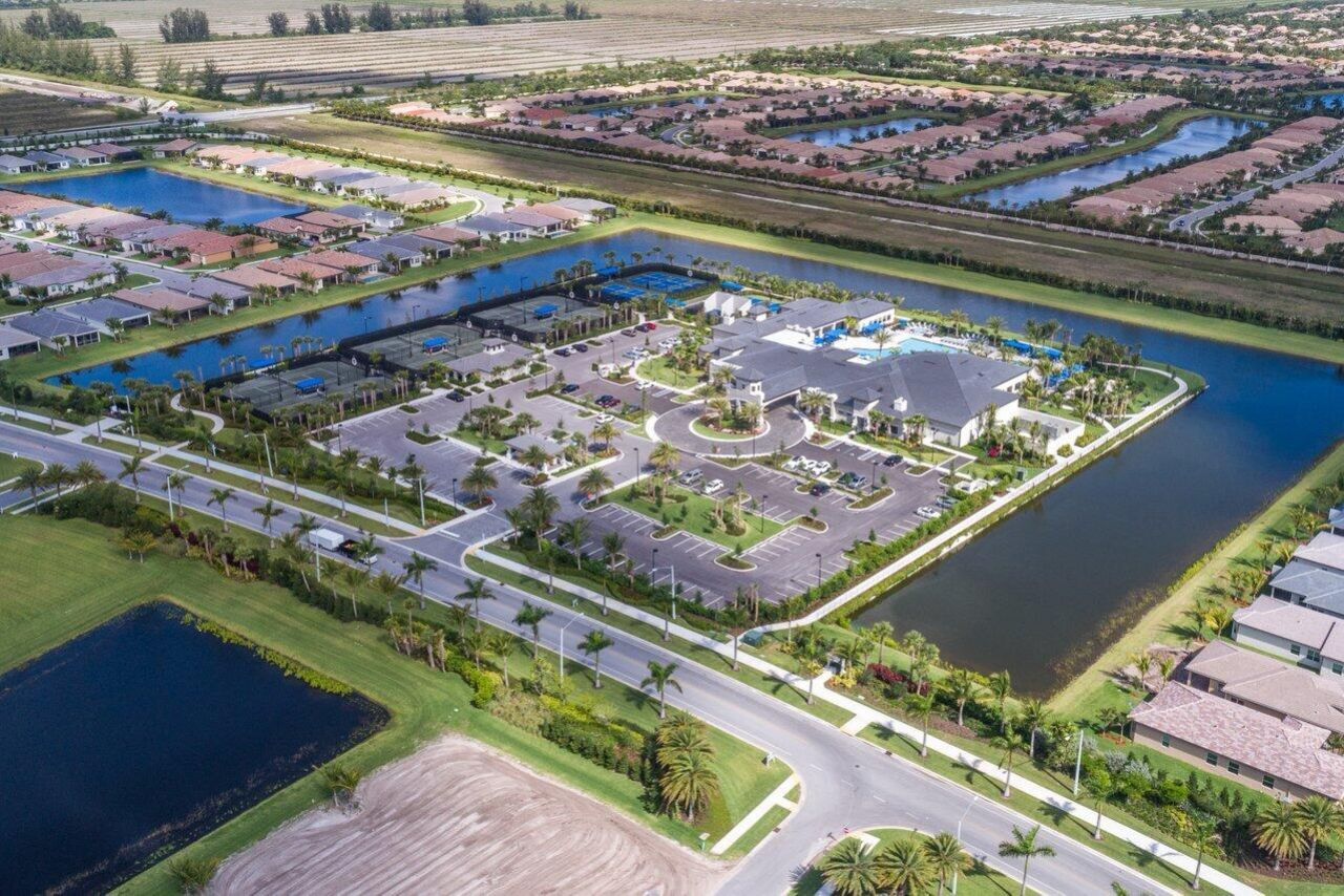 12614 Crested Butte Avenue, Boynton Beach, FL 33437 Photo