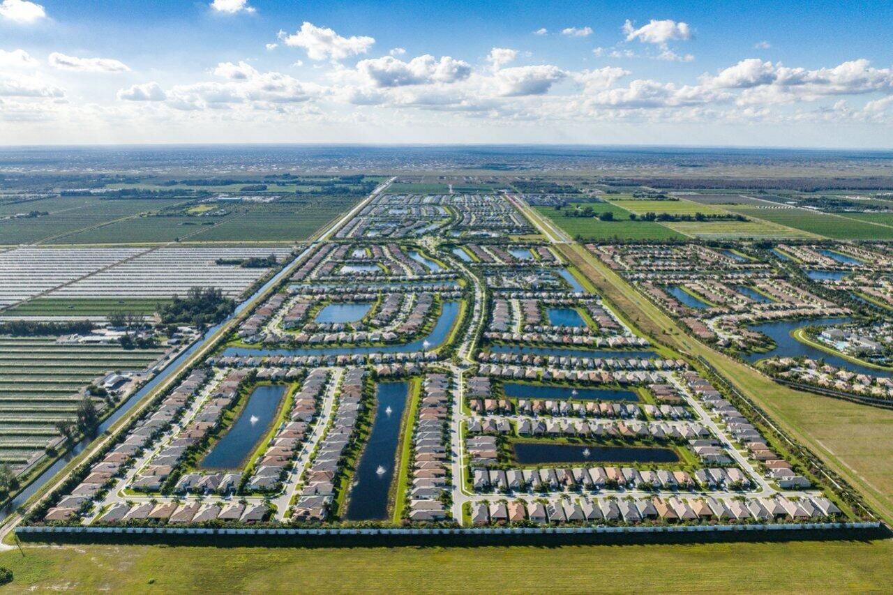 12614 Crested Butte Avenue, Boynton Beach, FL 33437 Photo