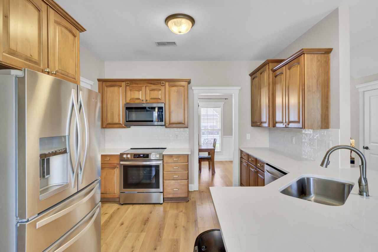 103 Sago Palm Court Photo 11