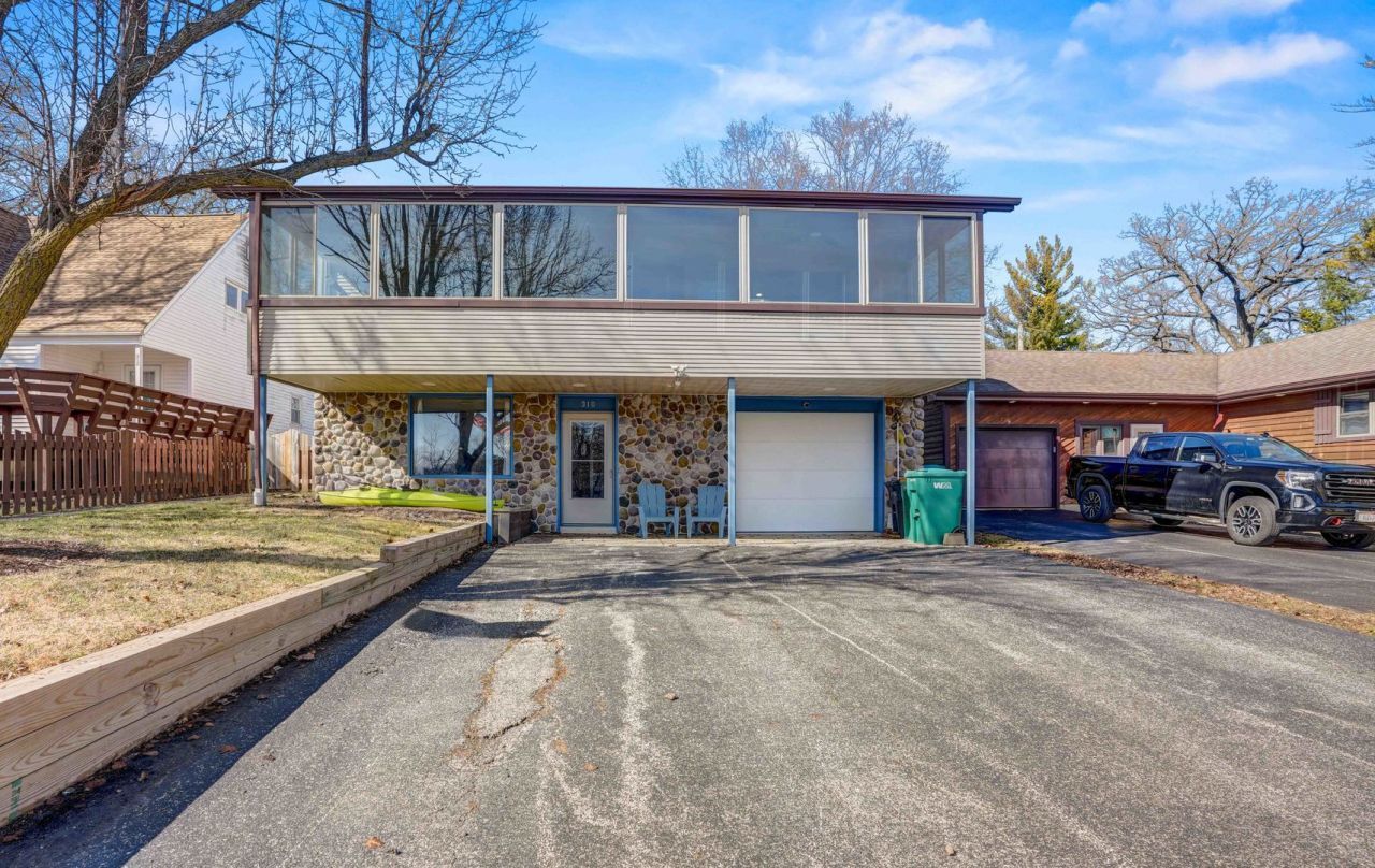 310 Mastodon Drive, Ingleside, IL 60041 Main Photo