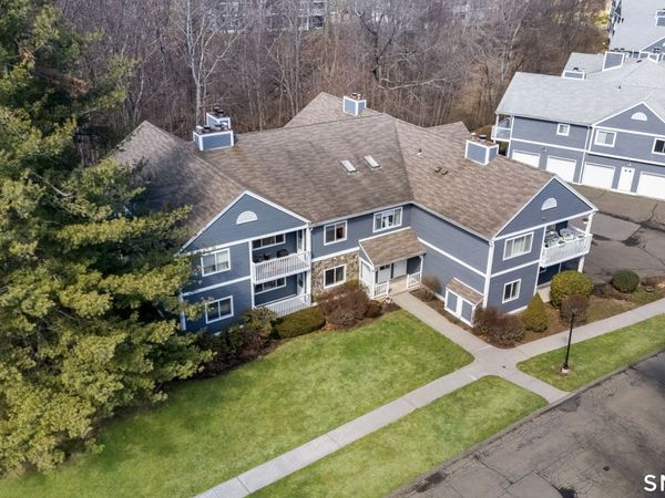 208 Windgate, Unit D, Monroe, CT 06468