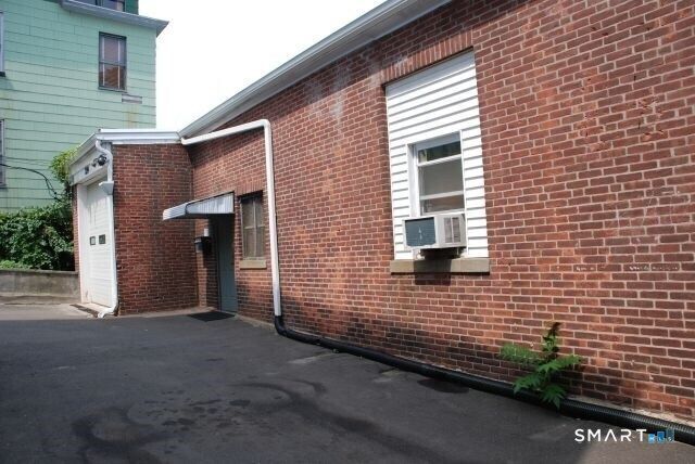 289 Congress , Waterbury, CT 06708 Main Photo