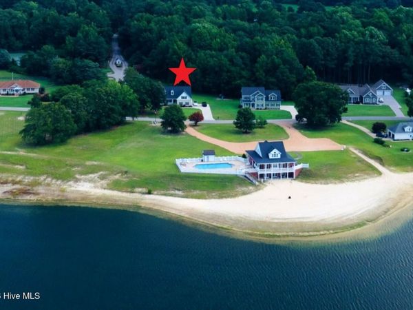 372 Schooner Landing Drive, Edenton, NC 27932