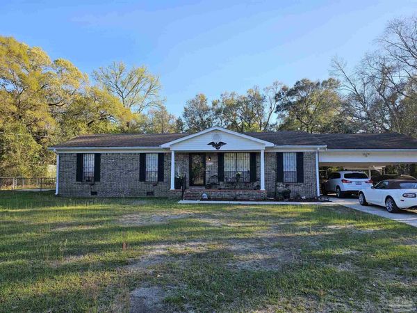 641 E Johnson Ave, Pensacola, FL 32514