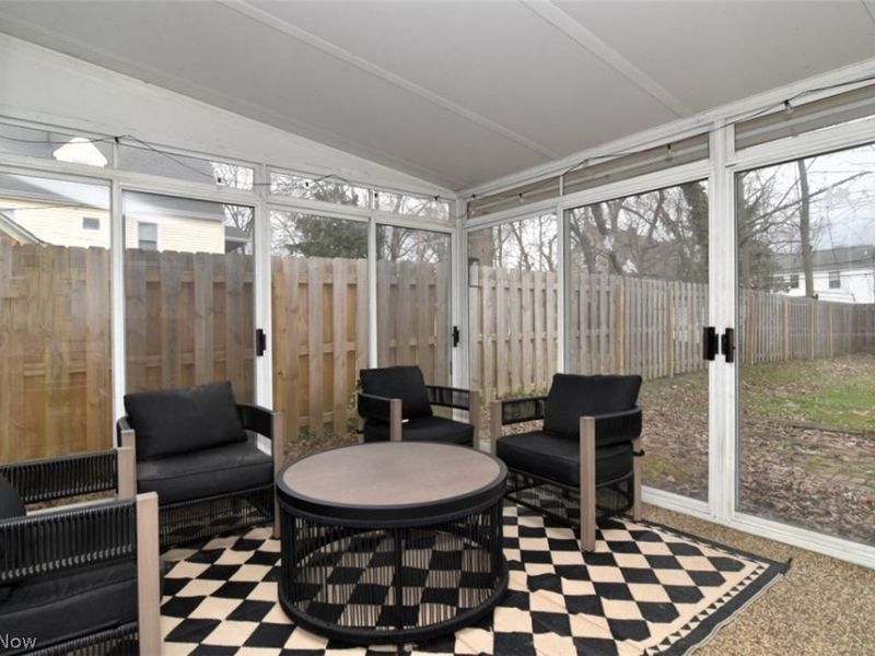 3677 Stoer Road, Shaker Heights, OH 44122 Photo 12