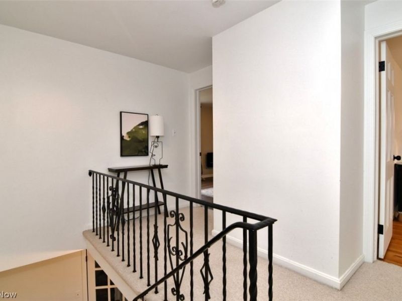 3677 Stoer Road, Shaker Heights, OH 44122 Photo 19