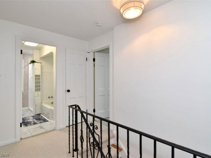 3677 Stoer Road, Shaker Heights, OH 44122 Photo 25