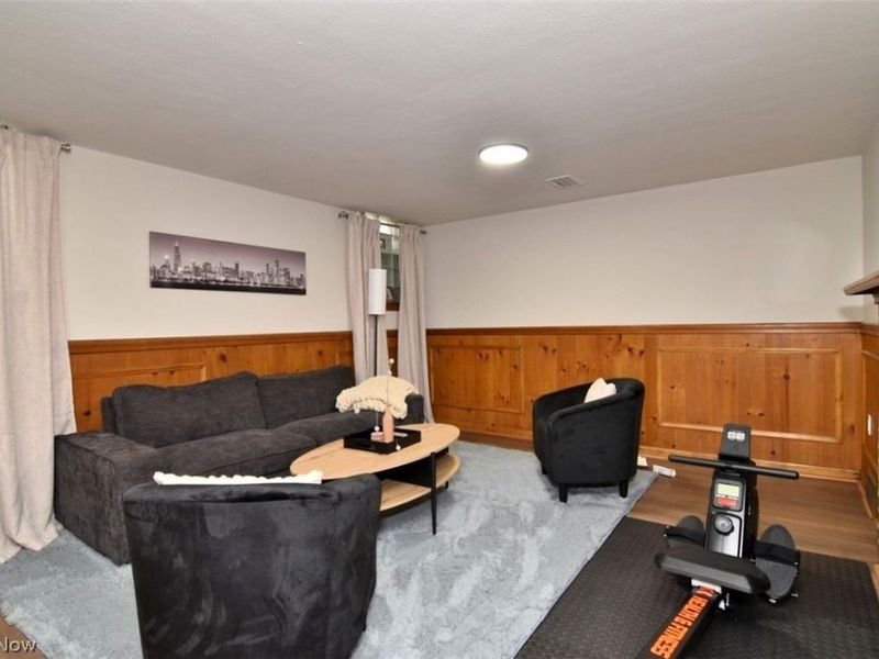 3677 Stoer Road, Shaker Heights, OH 44122 Photo 32