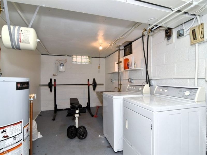 3677 Stoer Road, Shaker Heights, OH 44122 Photo 35