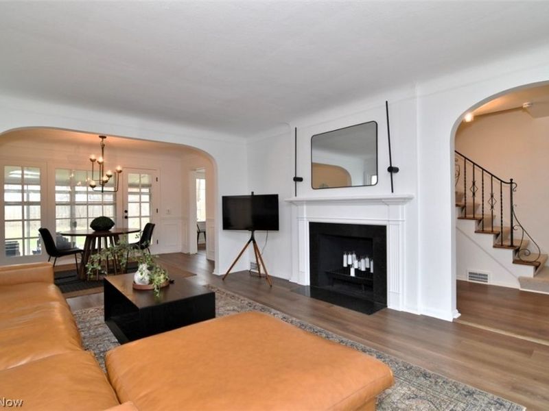 3677 Stoer Road, Shaker Heights, OH 44122 Photo 6