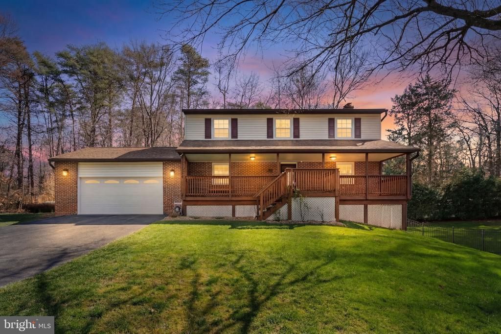 9024 Baber Drive, Manassas, VA 20112 Main Photo