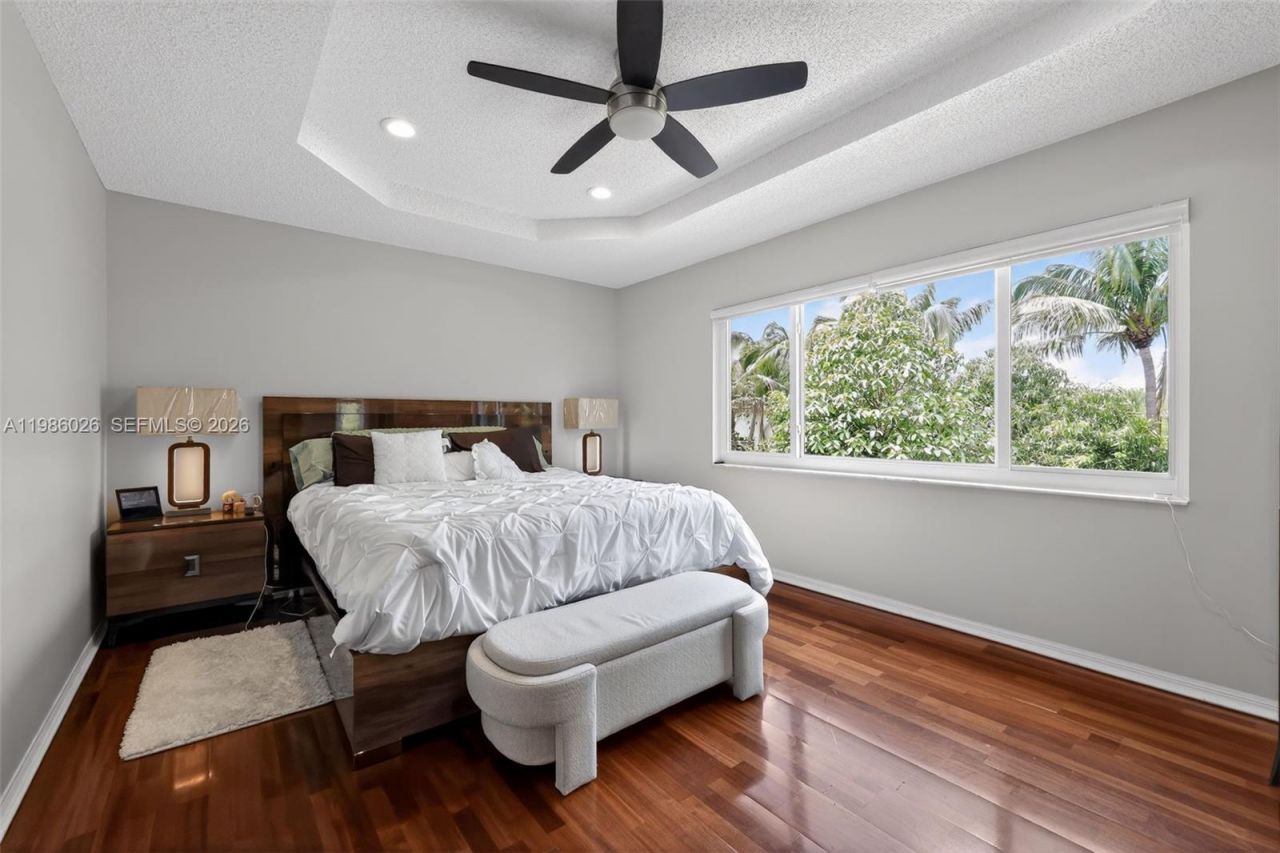 1776 NW 78th Ave, Pembroke Pines, FL 33024 Photo