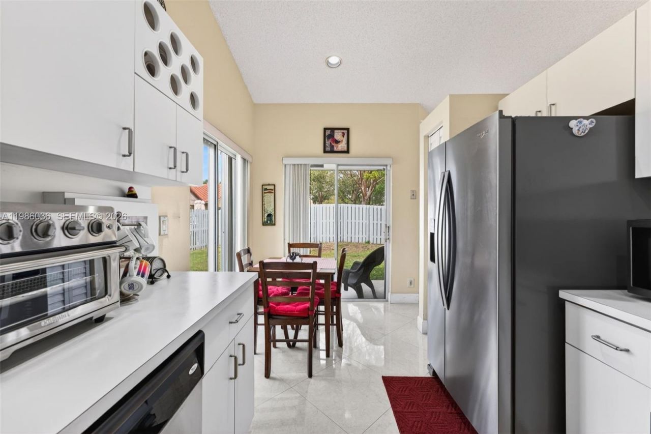 1495 Garden Rd , Weston, FL 33326 Photo