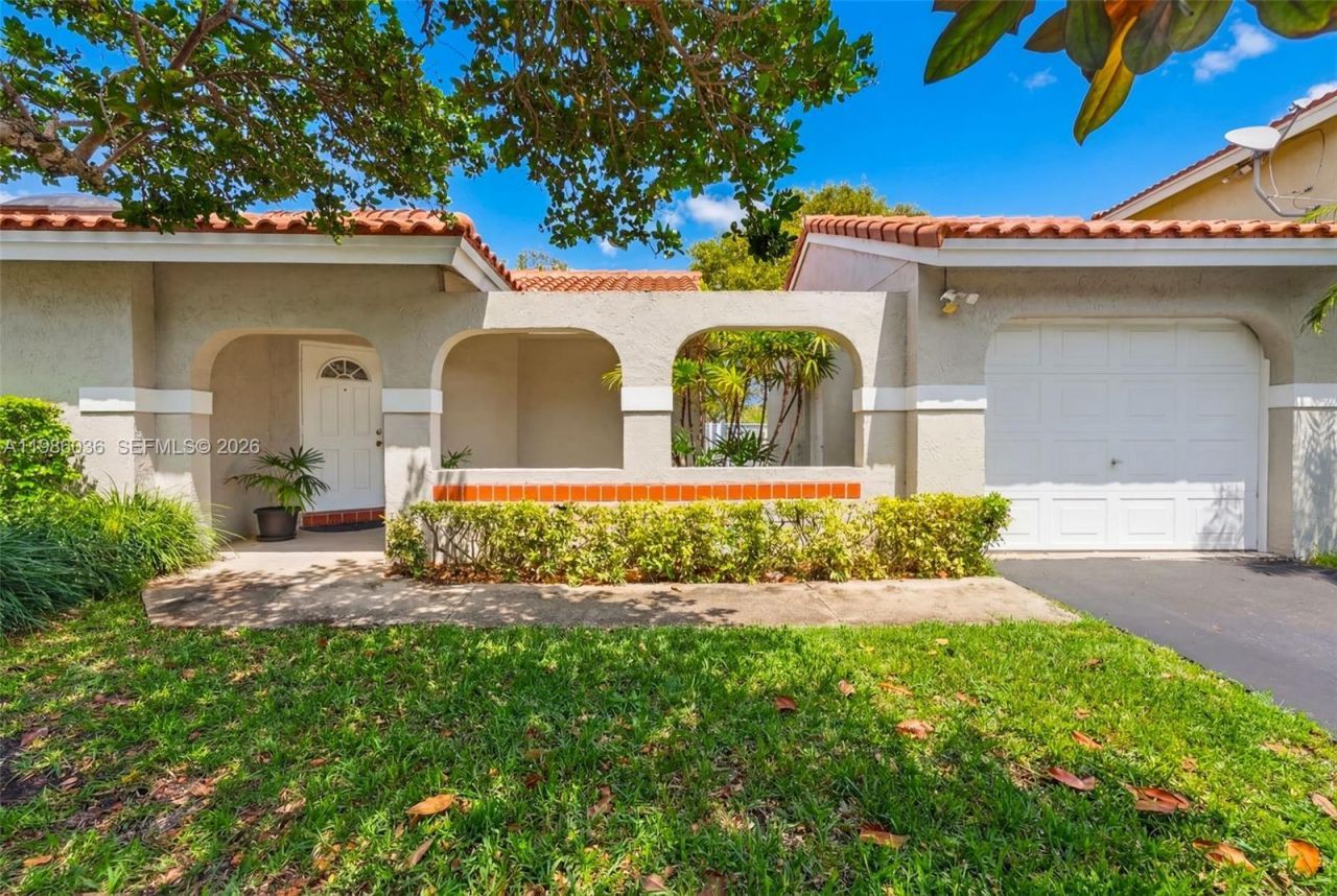 1495 Garden Rd , Weston, FL 33326 Photo