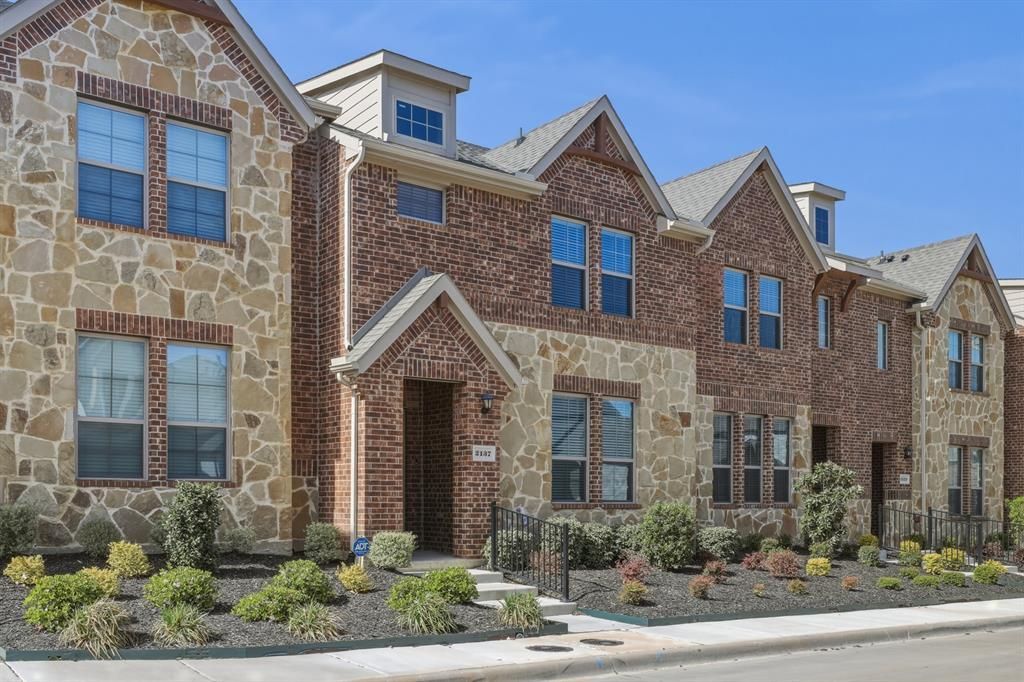 2137 Crooked Bow Drive, Mesquite, TX 75149 Main Photo