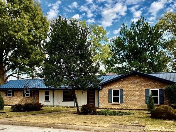 305 Bluebonnet Drive, Grapevine, TX 76051