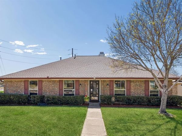 1718 Paxton Drive, Carrollton, TX 75007