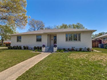 8494 Swift Avenue, Dallas, TX 75228