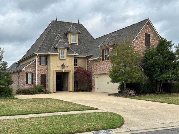 1010 Dumaine Drive , Shreveport, LA 71106