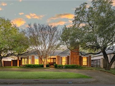 7026 Deloache Avenue, Dallas, TX 75225
