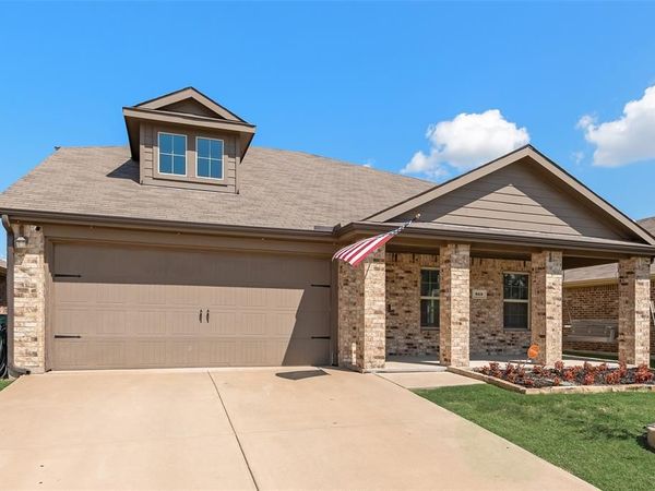 813 Horton Street, Fate, TX 75189