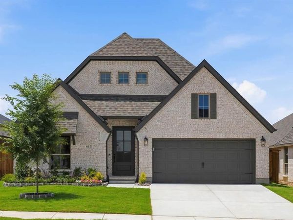 613 Running Iron Trail, Mansfield, TX 76063