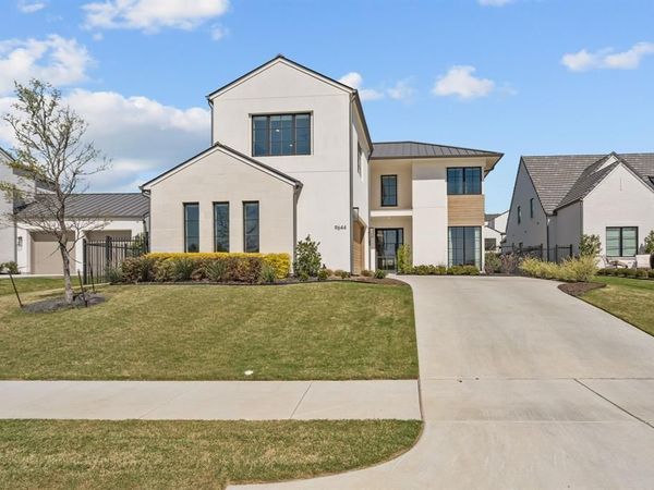 9644 Latour Lane, Fort Worth, TX 76126