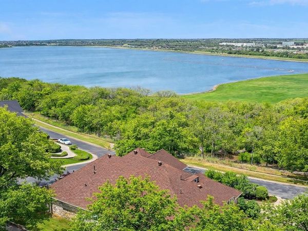 2101 Vista Ridge Court, Arlington, TX 76013