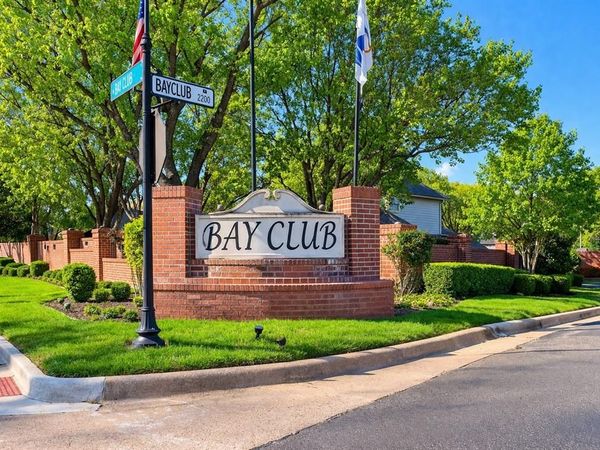 2101 Vista Ridge Court, Arlington, TX 76013